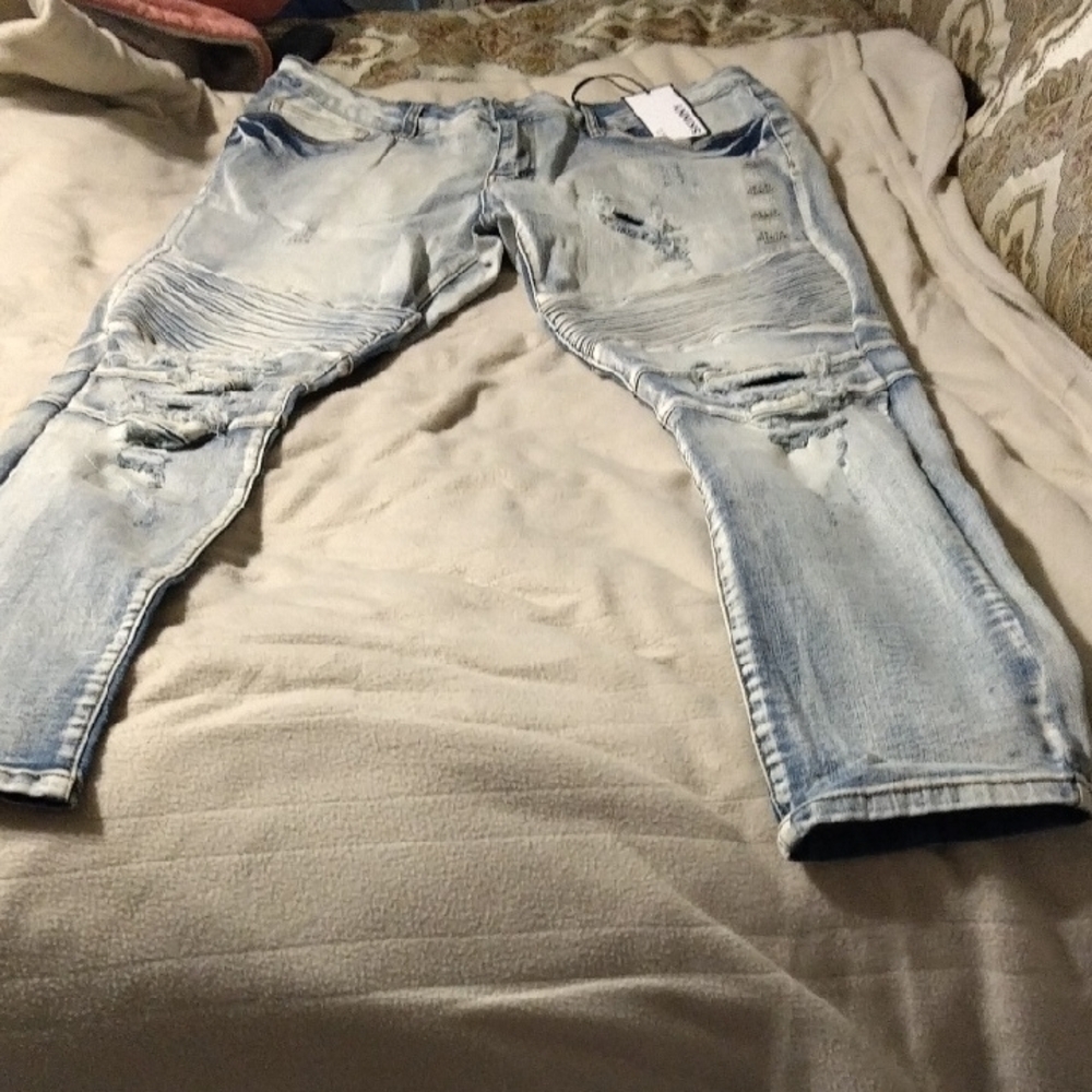 Men's Light Blue Distressed Jeans